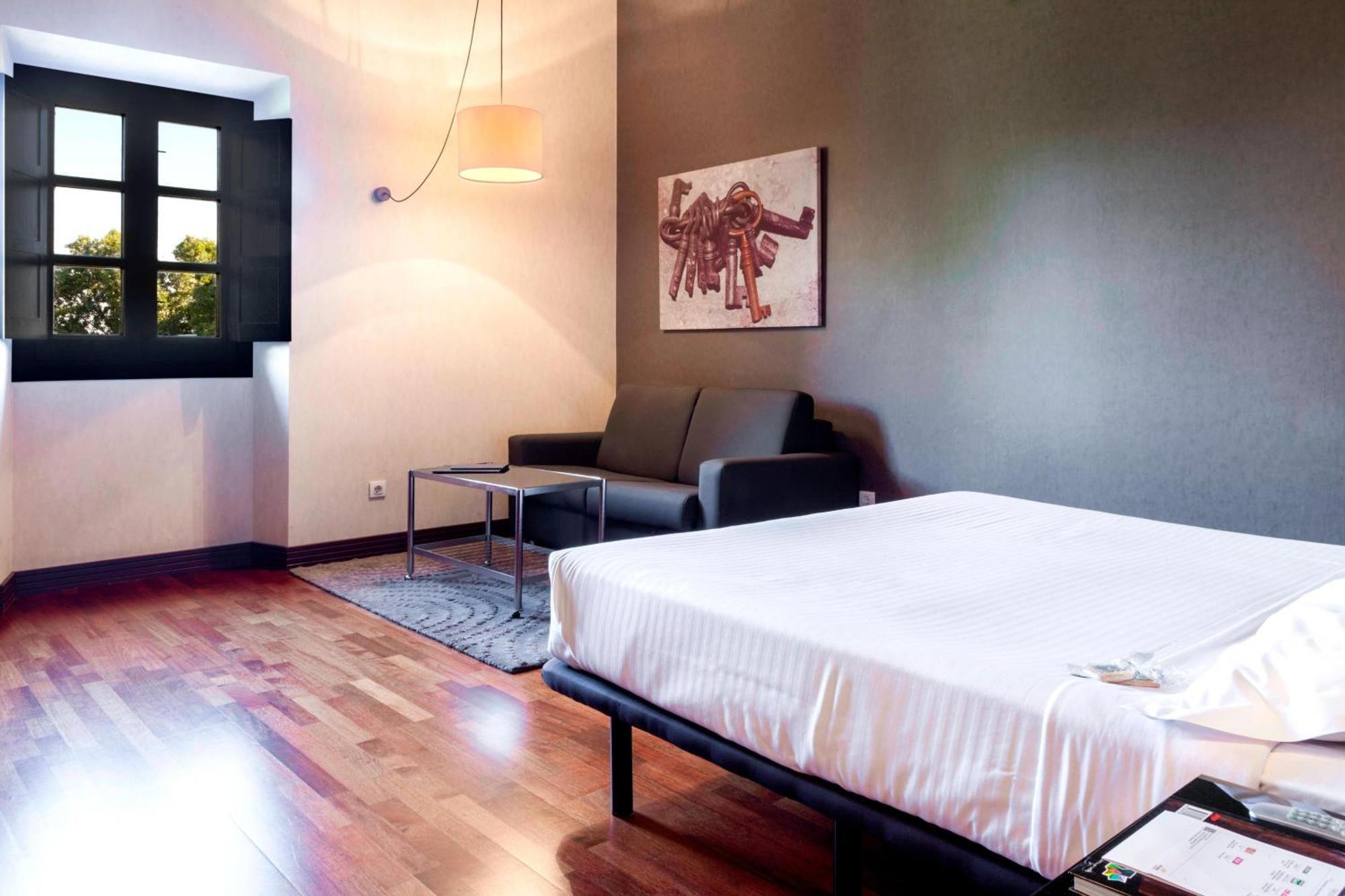 Ac Hotel Palacio De Santa Ana By Marriott Valladolid Bagian luar foto