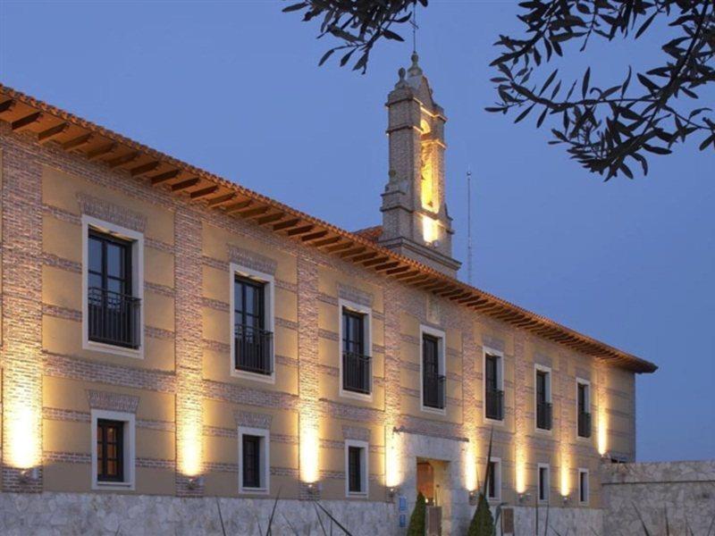 Ac Hotel Palacio De Santa Ana By Marriott Valladolid Bagian luar foto The monastery of San Jeroni de Cotalba